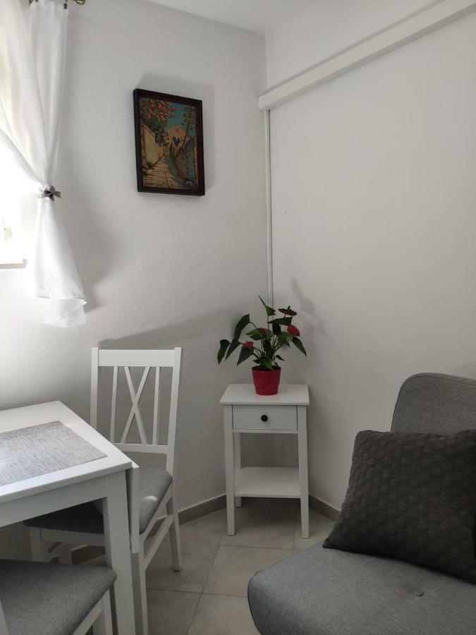 Apartment Zdenka Veli Losinj Bagian luar foto