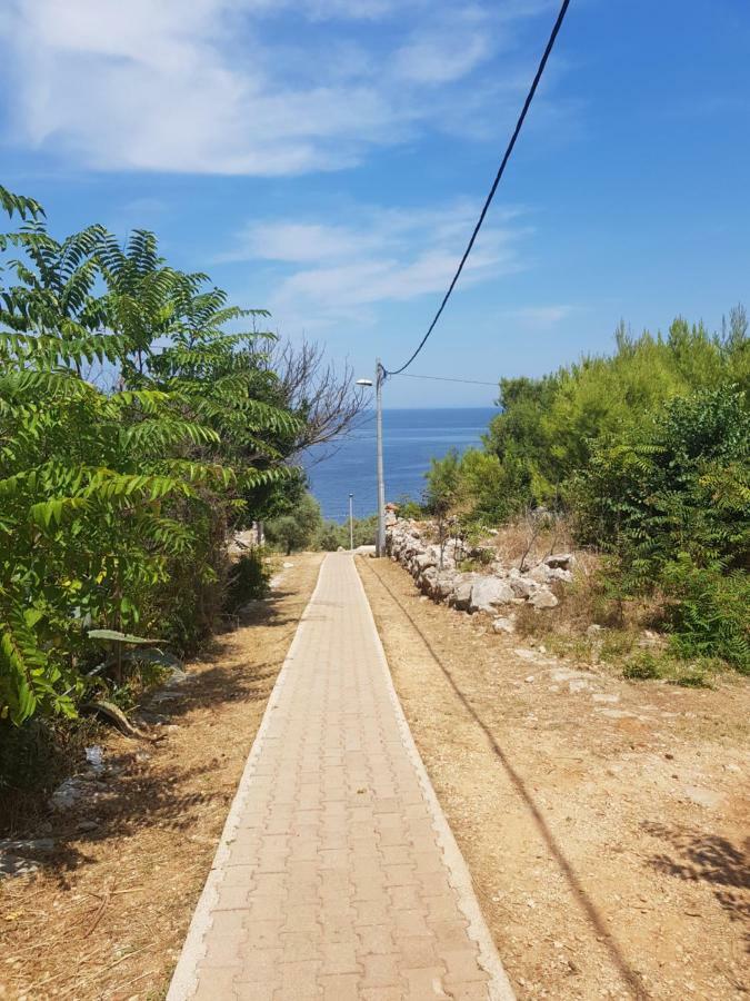 Apartment Zdenka Veli Losinj Bagian luar foto
